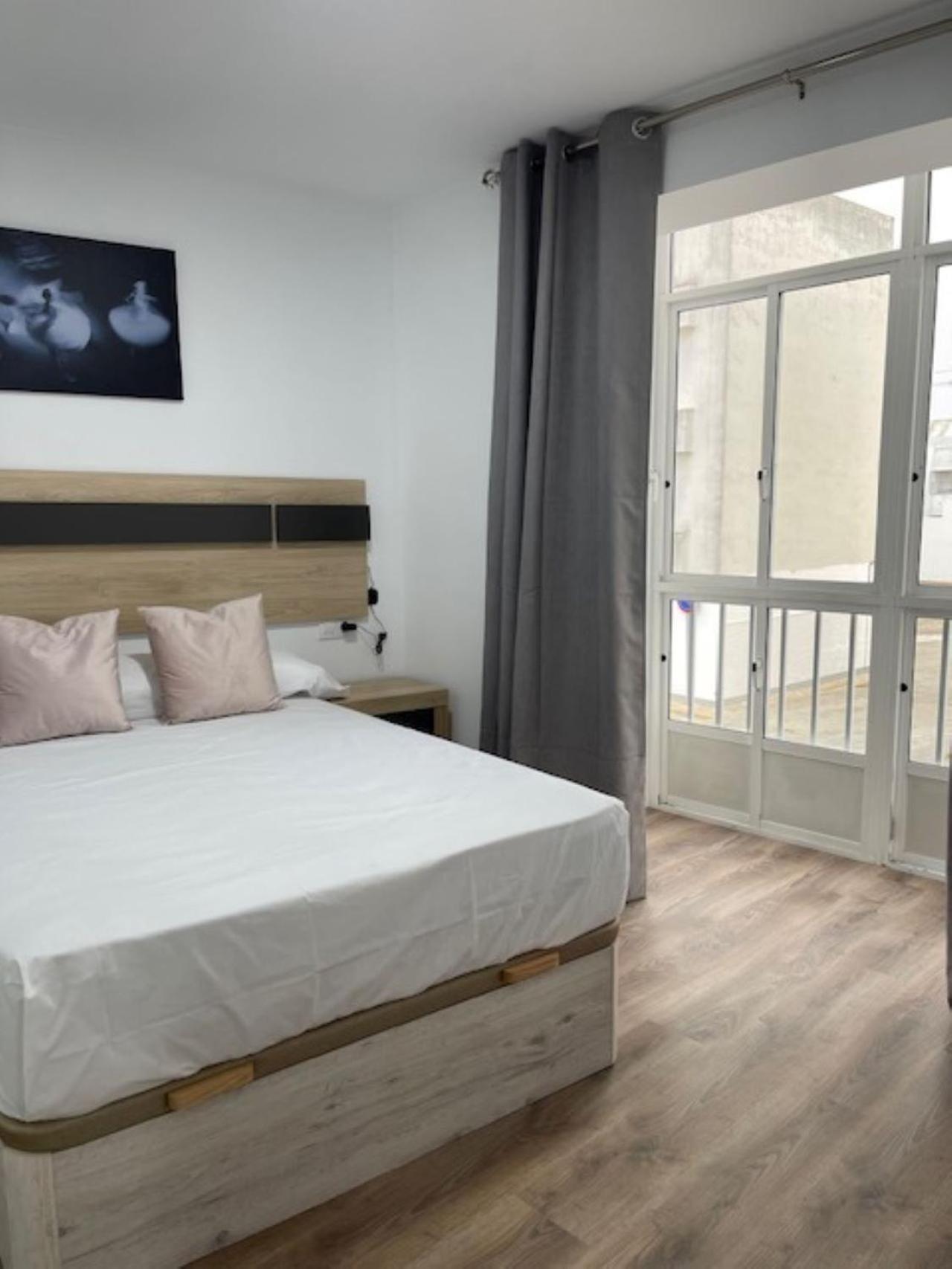 Apartamento Y Habitaciones Privada Torre Del Castillo Sanlúcar de Barrameda Eksteriør billede